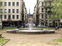 Fontaine Place Edgar Quinet Lyon 6ème