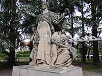 Par Emile Peynot (1889) "Liberté" partie du monument à la République place Carnot avant 1975 situé parc Bazin Lyon 3ème